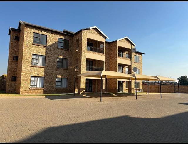 3 BEDROOM APARTMENT FOR SALE IN WALDRIFT